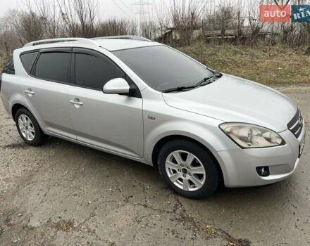 Серый Киа Сид, объемом двигателя 1.6 л и пробегом 199 тыс. км за 6200 $, фото 45 на Automoto.ua