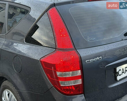 Сірий Кіа Сід, об'ємом двигуна 1.58 л та пробігом 346 тис. км за 5200 $, фото 11 на Automoto.ua