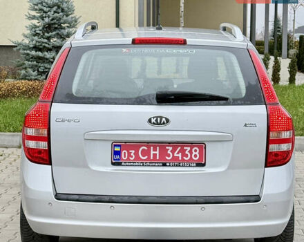 Серый Киа Сид, объемом двигателя 1.6 л и пробегом 223 тыс. км за 6000 $, фото 8 на Automoto.ua