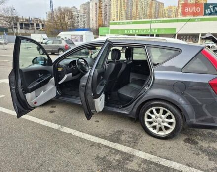 Серый Киа Сид, объемом двигателя 1.4 л и пробегом 156 тыс. км за 6450 $, фото 13 на Automoto.ua