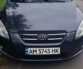 Серый Киа Сид, объемом двигателя 1.6 л и пробегом 248 тыс. км за 5600 $, фото 2 на Automoto.ua
