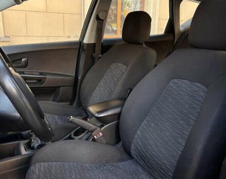 Сірий Кіа Сід, об'ємом двигуна 1.6 л та пробігом 275 тис. км за 5200 $, фото 17 на Automoto.ua