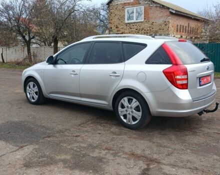 Сірий Кіа Сід, об'ємом двигуна 0 л та пробігом 217 тис. км за 5700 $, фото 2 на Automoto.ua