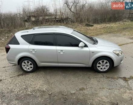 Серый Киа Сид, объемом двигателя 1.6 л и пробегом 199 тыс. км за 6200 $, фото 24 на Automoto.ua