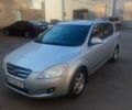 Серый Киа Сид, объемом двигателя 1.6 л и пробегом 237 тыс. км за 6000 $, фото 2 на Automoto.ua