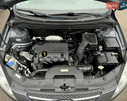 Серый Киа Сид, объемом двигателя 1.6 л и пробегом 216 тыс. км за 7300 $, фото 89 на Automoto.ua