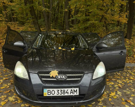Серый Киа Сид, объемом двигателя 1.4 л и пробегом 800 тыс. км за 5499 $, фото 13 на Automoto.ua