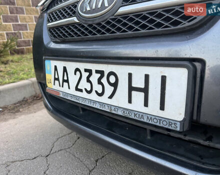 Серый Киа Сид, объемом двигателя 1.59 л и пробегом 249 тыс. км за 6250 $, фото 68 на Automoto.ua