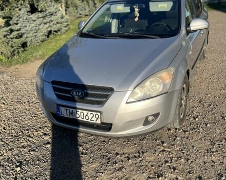 Серый Киа Сид, объемом двигателя 0 л и пробегом 430 тыс. км за 1500 $, фото 5 на Automoto.ua