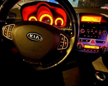 Серый Киа Сид, объемом двигателя 1.6 л и пробегом 230 тыс. км за 5300 $, фото 1 на Automoto.ua