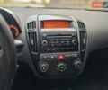 Серый Киа Сид, объемом двигателя 1.58 л и пробегом 246 тыс. км за 5300 $, фото 21 на Automoto.ua