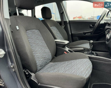 Серый Киа Сид, объемом двигателя 1.6 л и пробегом 216 тыс. км за 7300 $, фото 74 на Automoto.ua