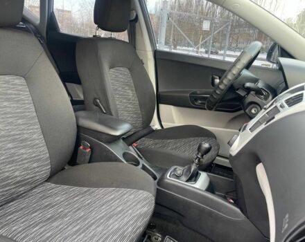 Сірий Кіа Сід, об'ємом двигуна 2 л та пробігом 203 тис. км за 7400 $, фото 19 на Automoto.ua