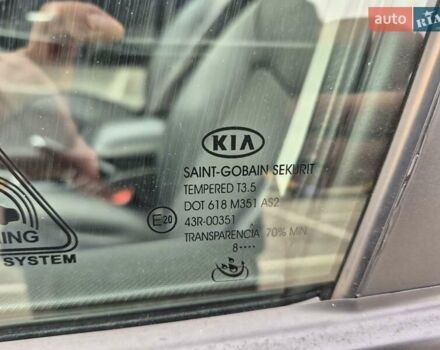 Серый Киа Сид, объемом двигателя 1.4 л и пробегом 156 тыс. км за 6450 $, фото 15 на Automoto.ua