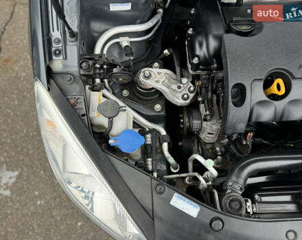 Серый Киа Сид, объемом двигателя 1.6 л и пробегом 216 тыс. км за 7300 $, фото 95 на Automoto.ua