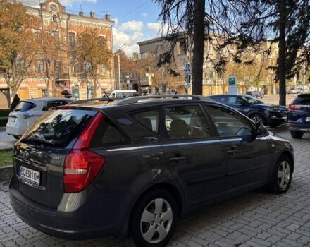 Серый Киа Сид, объемом двигателя 1.6 л и пробегом 275 тыс. км за 5200 $, фото 7 на Automoto.ua