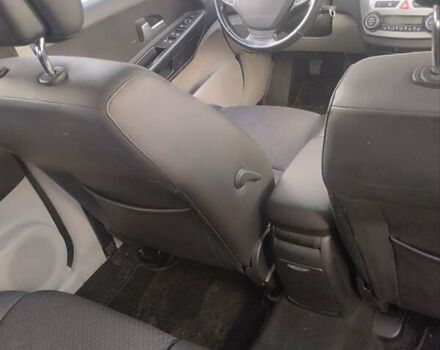 Серый Киа Сид, объемом двигателя 1.4 л и пробегом 155 тыс. км за 5600 $, фото 6 на Automoto.ua