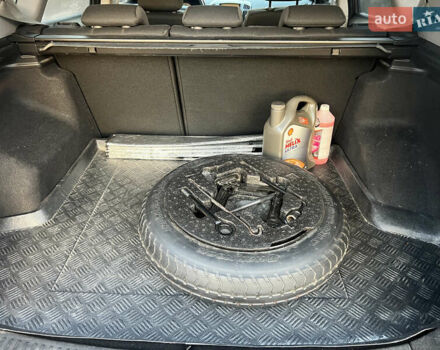 Серый Киа Сид, объемом двигателя 1.59 л и пробегом 249 тыс. км за 6250 $, фото 50 на Automoto.ua