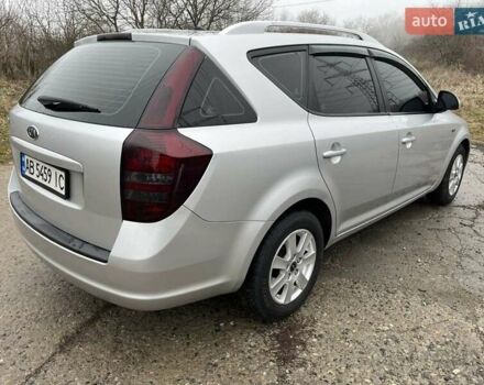 Серый Киа Сид, объемом двигателя 1.6 л и пробегом 199 тыс. км за 6200 $, фото 13 на Automoto.ua
