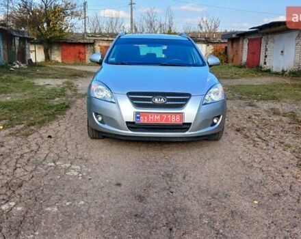 Кіа Сід 2008 у Краматорске на Automoto.ua Сірий Кіа Сід, об'ємом двигуна 1.4 л та пробігом 217 тис. км за 5700 $, фото 7 на Automoto.ua