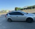 Серый Киа Сид, объемом двигателя 1.6 л и пробегом 200 тыс. км за 2496 $, фото 2 на Automoto.ua