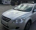 Серый Киа Сид, объемом двигателя 1.6 л и пробегом 189 тыс. км за 5800 $, фото 2 на Automoto.ua