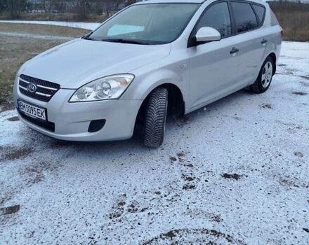 Серый Киа Сид, объемом двигателя 1.4 л и пробегом 152 тыс. км за 6300 $, фото 1 на Automoto.ua