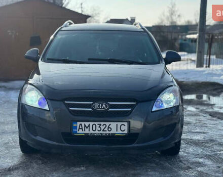 Серый Киа Сид, объемом двигателя 1.6 л и пробегом 239 тыс. км за 5900 $, фото 7 на Automoto.ua
