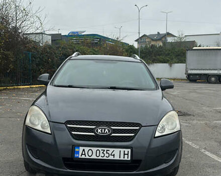 Серый Киа Сид, объемом двигателя 1.4 л и пробегом 258 тыс. км за 4599 $, фото 2 на Automoto.ua