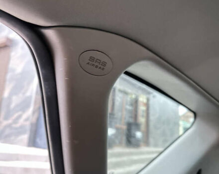 Серый Киа Сид, объемом двигателя 1.58 л и пробегом 400 тыс. км за 4300 $, фото 19 на Automoto.ua