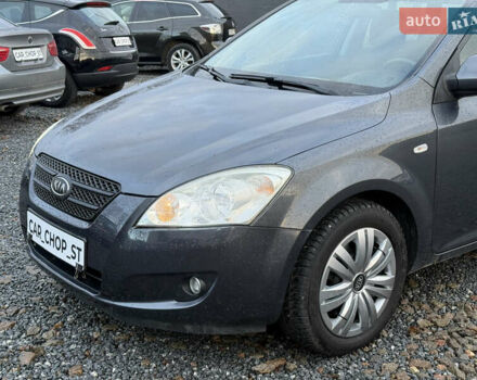 Сірий Кіа Сід, об'ємом двигуна 1.58 л та пробігом 346 тис. км за 5200 $, фото 2 на Automoto.ua