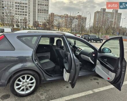 Серый Киа Сид, объемом двигателя 1.4 л и пробегом 156 тыс. км за 6450 $, фото 10 на Automoto.ua