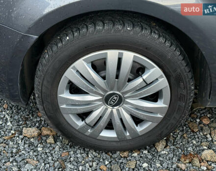 Сірий Кіа Сід, об'ємом двигуна 1.58 л та пробігом 346 тис. км за 5200 $, фото 7 на Automoto.ua