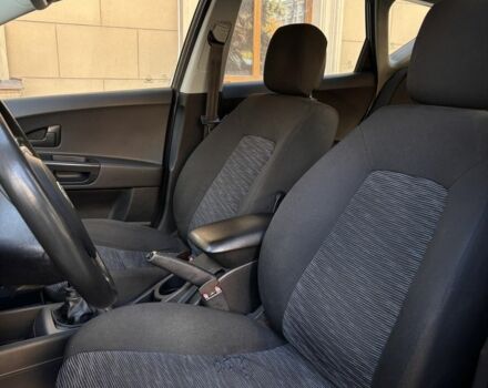 Серый Киа Сид, объемом двигателя 1.6 л и пробегом 275 тыс. км за 5200 $, фото 17 на Automoto.ua
