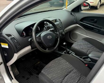 Серый Киа Сид, объемом двигателя 1.6 л и пробегом 333 тыс. км за 2700 $, фото 10 на Automoto.ua