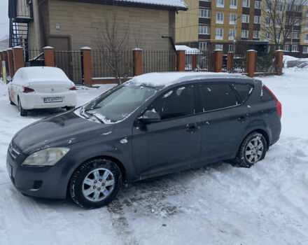 Сірий Кіа Сід, об'ємом двигуна 1.6 л та пробігом 260 тис. км за 3499 $, фото 7 на Automoto.ua