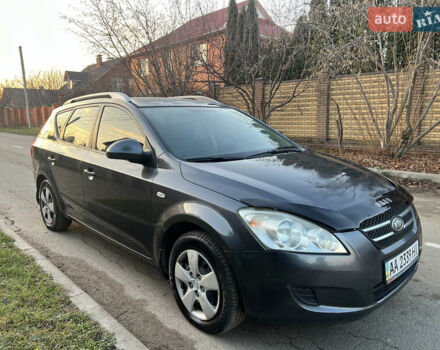 Серый Киа Сид, объемом двигателя 1.59 л и пробегом 249 тыс. км за 6250 $, фото 23 на Automoto.ua