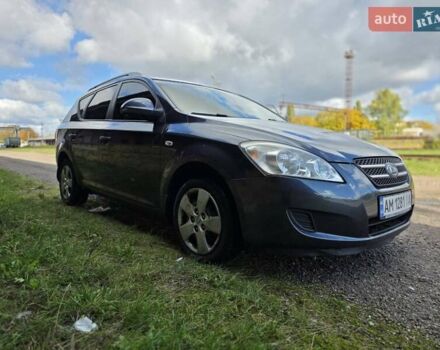 Серый Киа Сид, объемом двигателя 1.58 л и пробегом 246 тыс. км за 5300 $, фото 4 на Automoto.ua