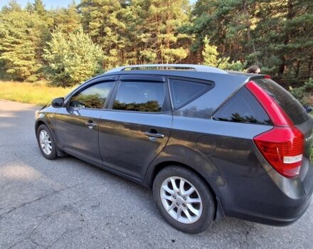 Серый Киа Сид, объемом двигателя 0 л и пробегом 199 тыс. км за 6700 $, фото 9 на Automoto.ua