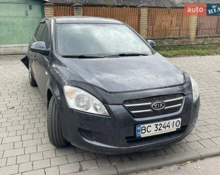Кіа Сід 2009 у Львові на Automoto.ua Сірий Кіа Сід, об'ємом двигуна 1.59 л та пробігом 129 тис. км за 2999 $, фото 1 на Automoto.ua