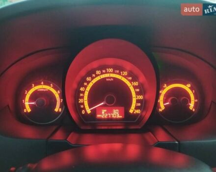 Серый Киа Сид, объемом двигателя 1.4 л и пробегом 227 тыс. км за 5800 $, фото 22 на Automoto.ua