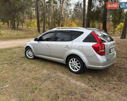 Серый Киа Сид, объемом двигателя 1.6 л и пробегом 313 тыс. км за 6500 $, фото 6 на Automoto.ua