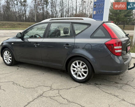 Сірий Кіа Сід, об'ємом двигуна 1.6 л та пробігом 180 тис. км за 5999 $, фото 18 на Automoto.ua