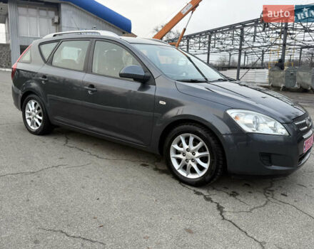 Сірий Кіа Сід, об'ємом двигуна 1.6 л та пробігом 180 тис. км за 5999 $, фото 8 на Automoto.ua