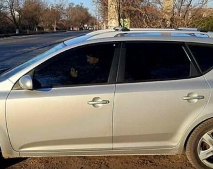 Серый Киа Сид, объемом двигателя 1.6 л и пробегом 320 тыс. км за 7000 $, фото 6 на Automoto.ua