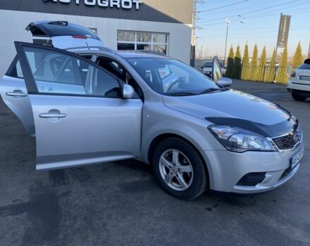 Серый Киа Сид, объемом двигателя 1.6 л и пробегом 207 тыс. км за 6499 $, фото 7 на Automoto.ua