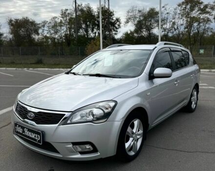 Серый Киа Сид, объемом двигателя 0 л и пробегом 286 тыс. км за 6400 $, фото 3 на Automoto.ua