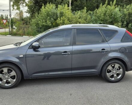 Киа Сид 2009 в Казатине на Automoto.ua Серый Киа Сид, объемом двигателя 1.4 л и пробегом 193 тыс. км за 5750 $, фото 1 на Automoto.ua