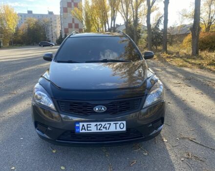 Сірий Кіа Сід, об'ємом двигуна 1.6 л та пробігом 267 тис. км за 6900 $, фото 2 на Automoto.ua