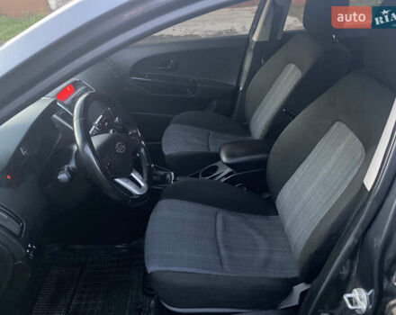 Серый Киа Сид, объемом двигателя 1.6 л и пробегом 259 тыс. км за 5700 $, фото 14 на Automoto.ua